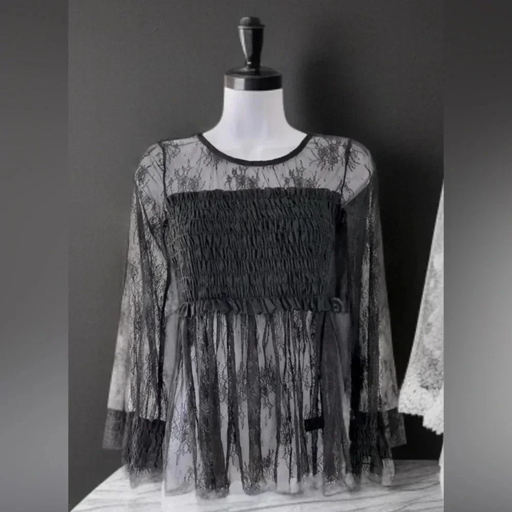 🎖HOST PICK🎖 George/ Black lace blouse/Long sleeve/ Sheer/ Size US XS - Picture 10 of 10